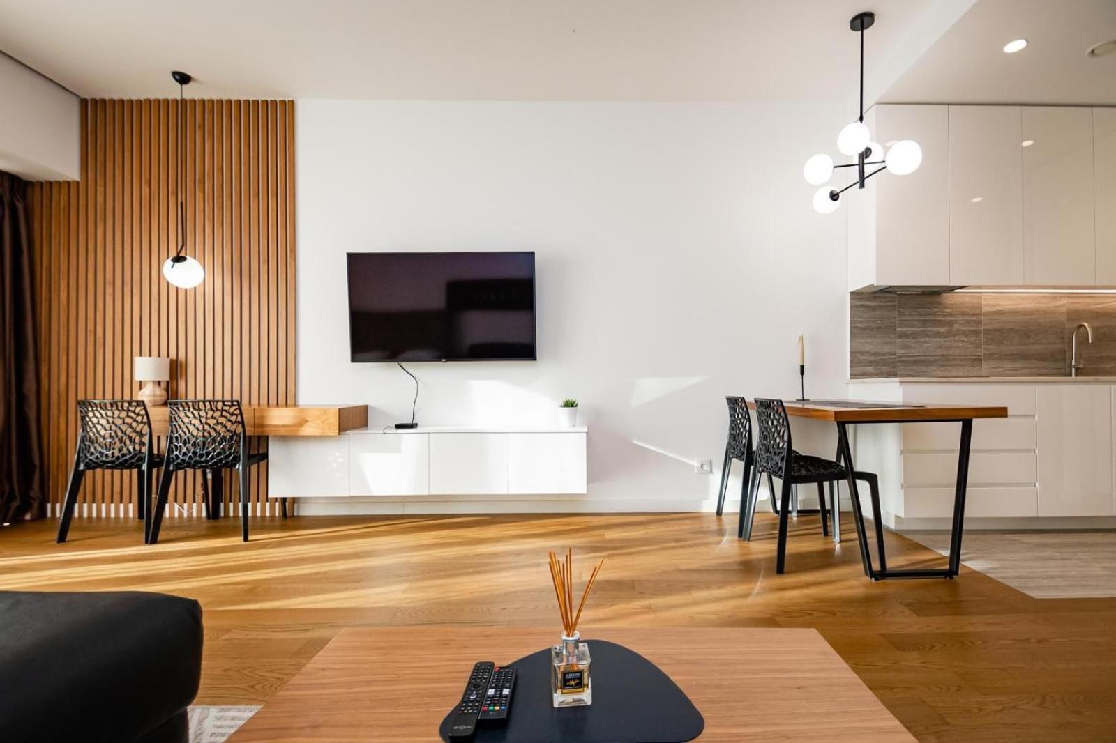Apartment West 21 Tower *
